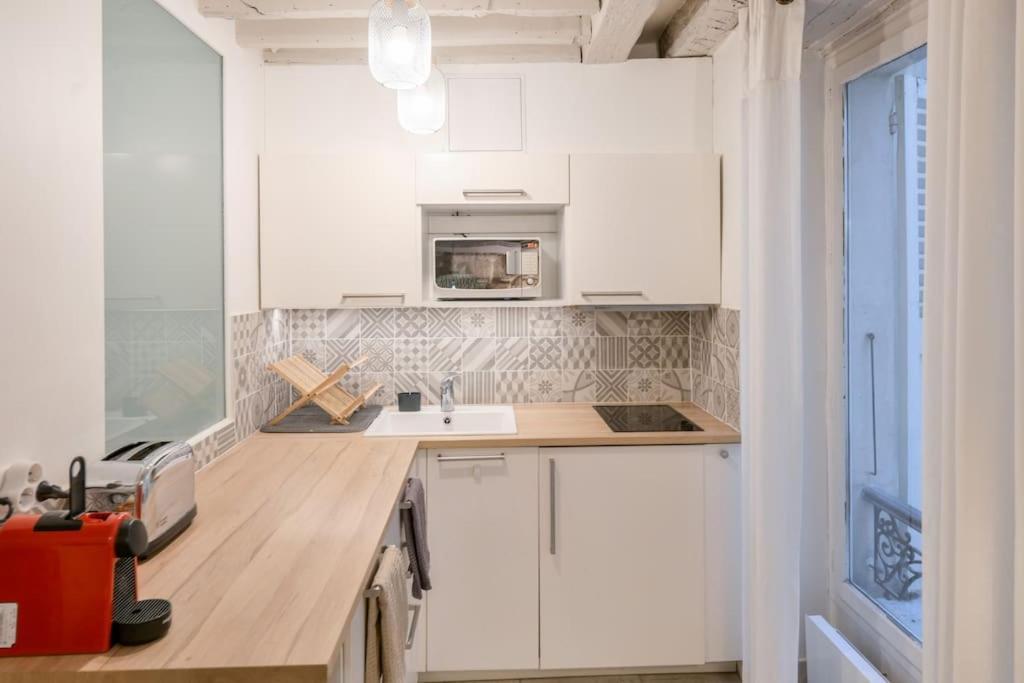 Cosy Appartement En Plein Marais Paris Exterior photo